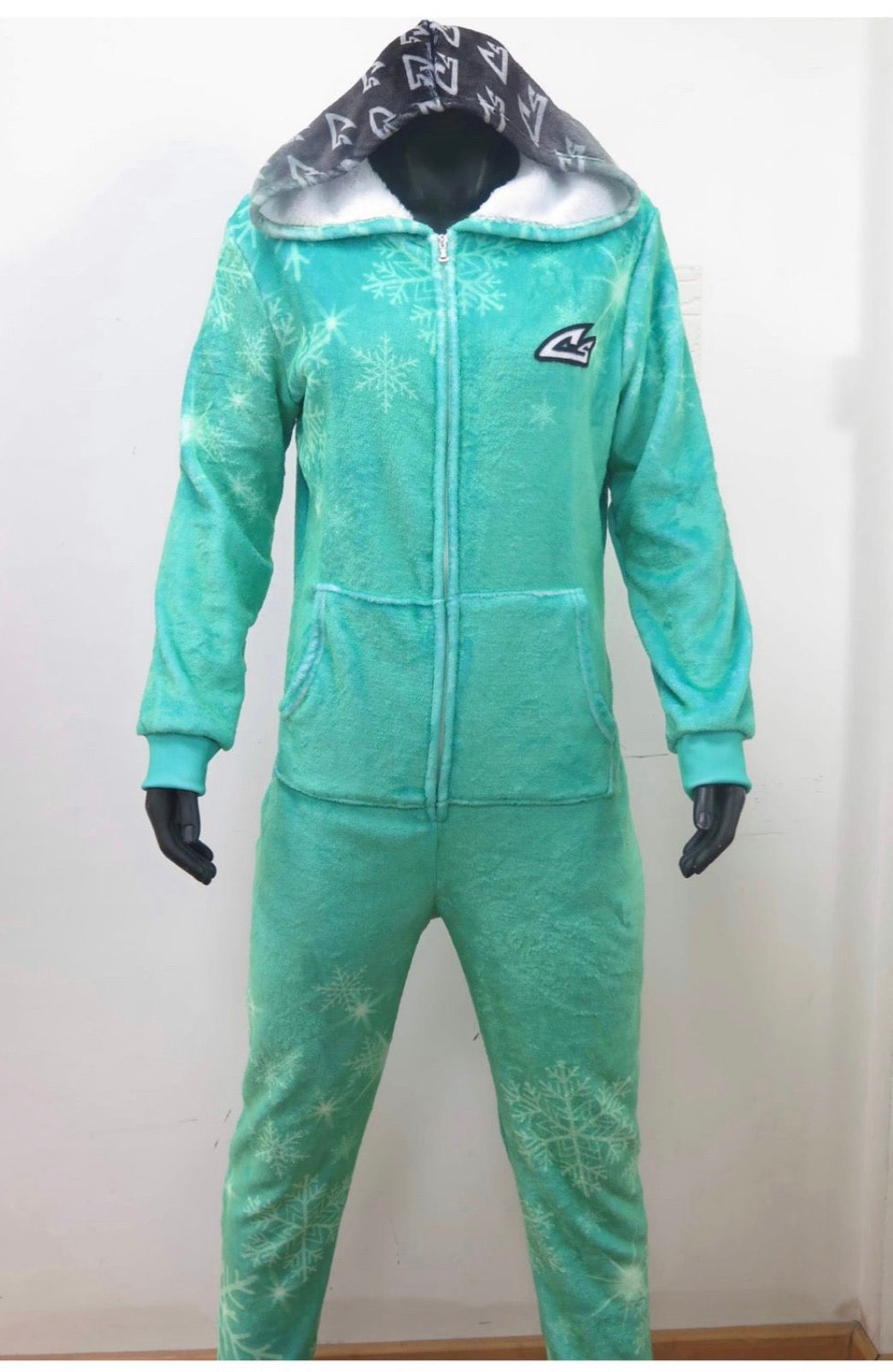 Pajama onesie ￼